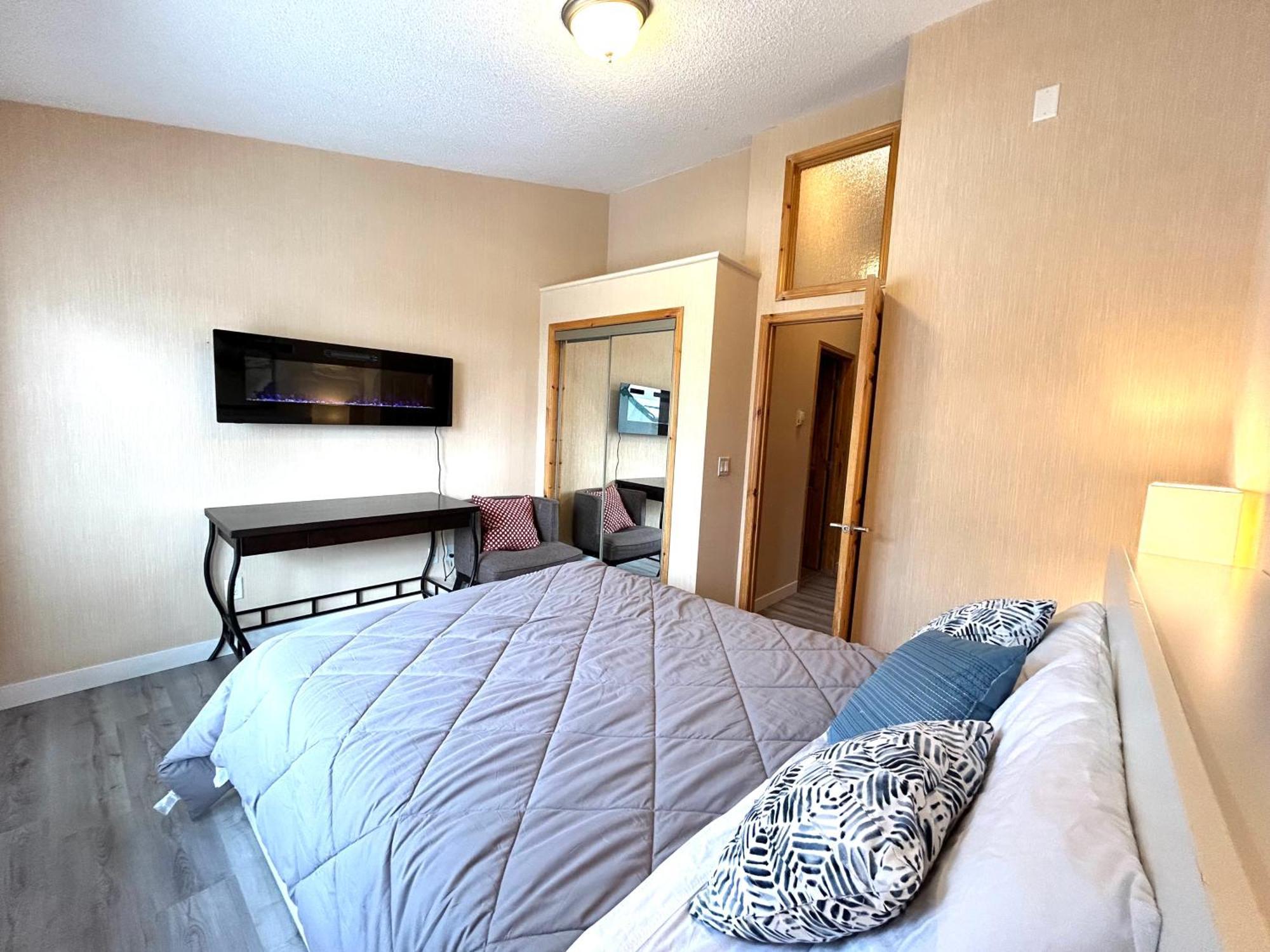 Banff Wood Lodge Кенмор Екстер'єр фото