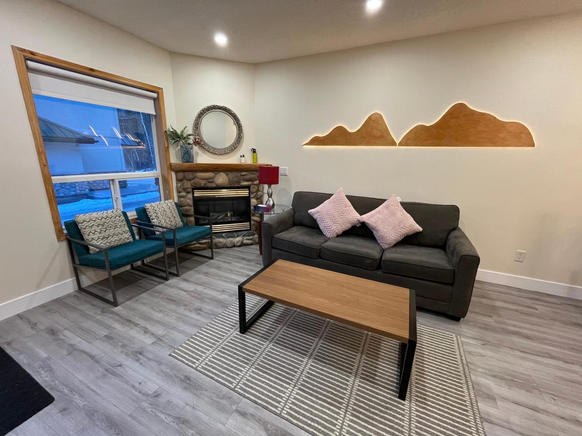 Banff Wood Lodge Кенмор Екстер'єр фото