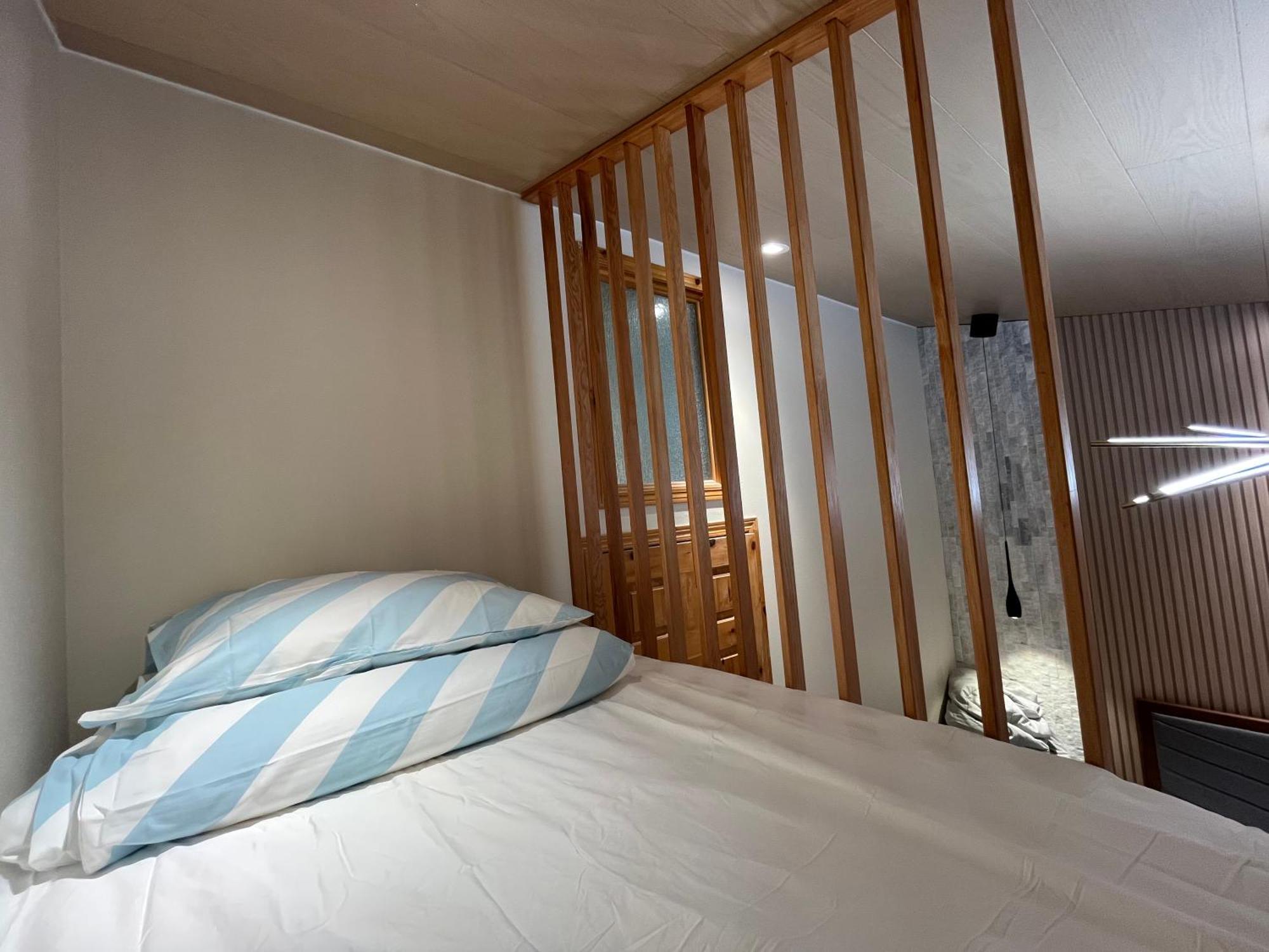 Banff Wood Lodge Кенмор Екстер'єр фото