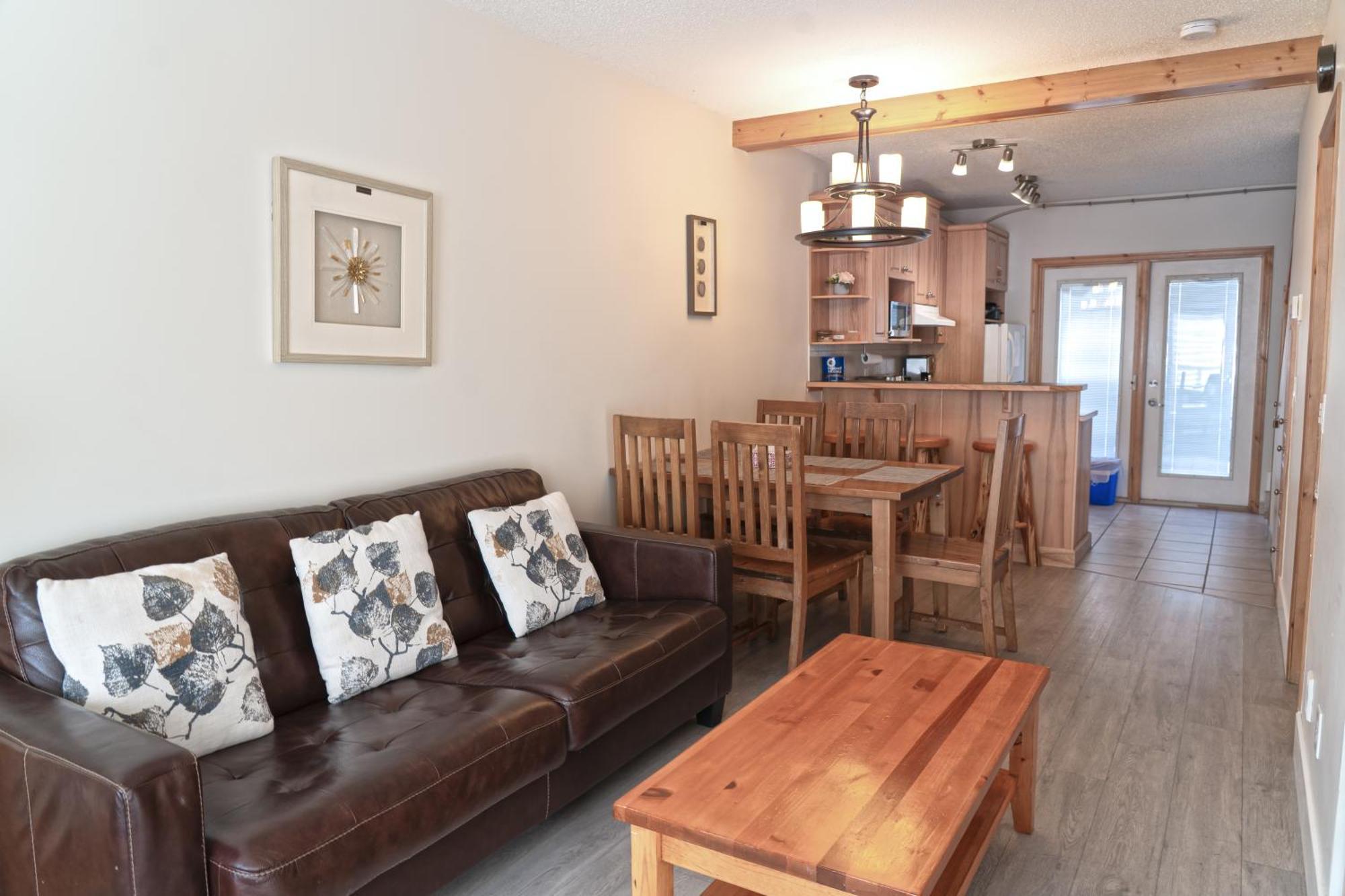 Banff Wood Lodge Кенмор Екстер'єр фото