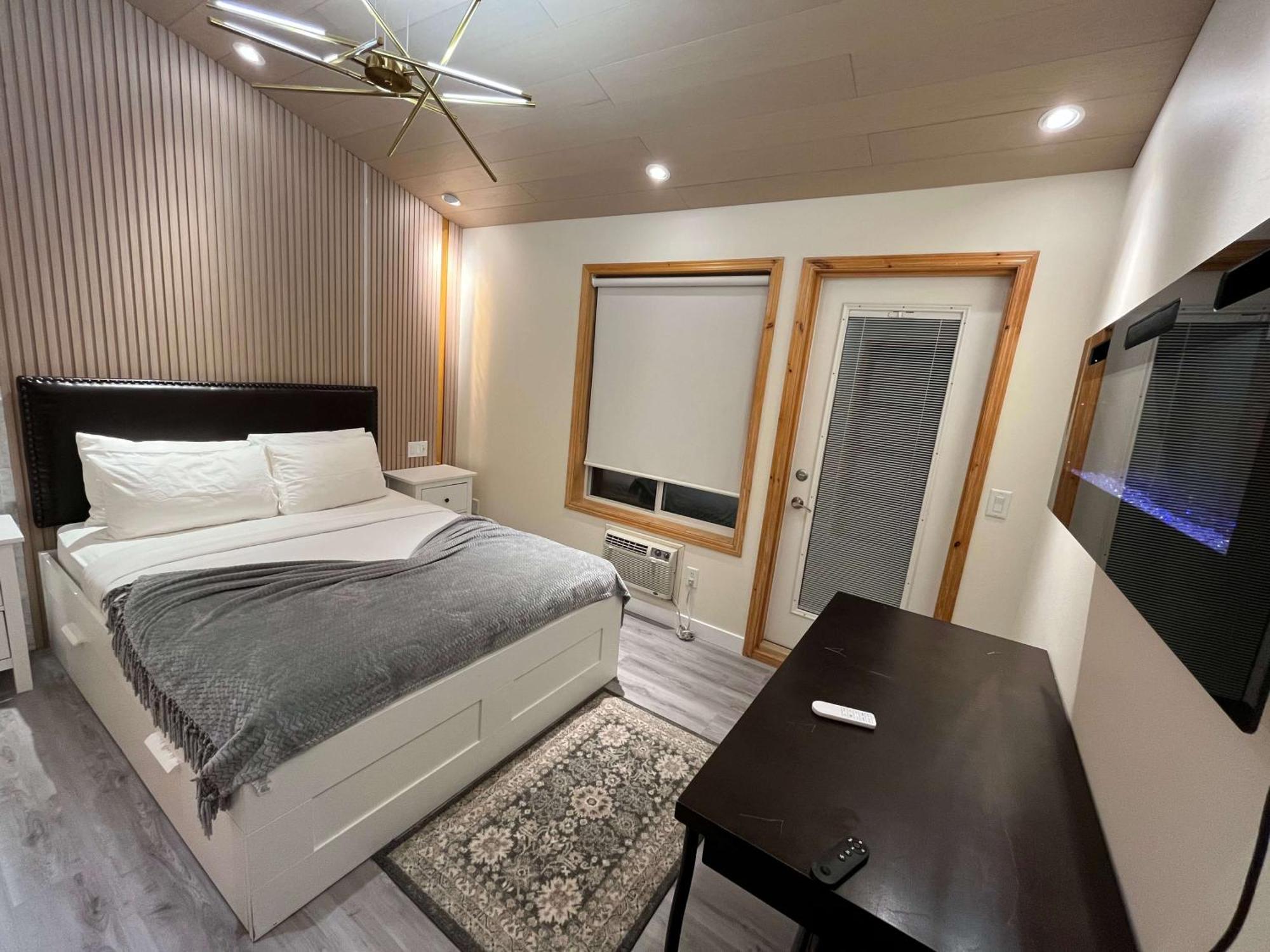 Banff Wood Lodge Кенмор Екстер'єр фото